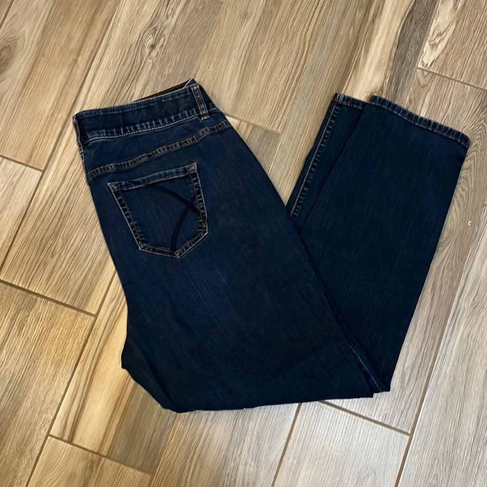 Lane Bryant Women’s Straight Leg tighter tummy technology jeans size 20regular